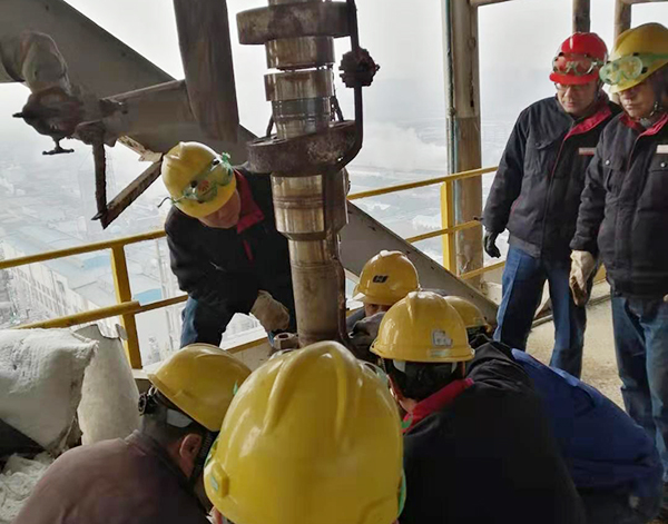 1579698841333476.jpeg 麓戰年關  團結一心保尿素生產 (1).jpg