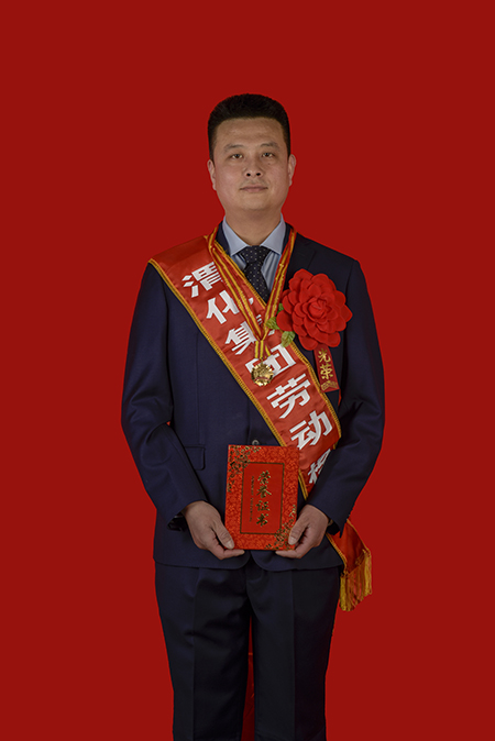 1609287748561618.jpeg 勞模  曹  楠.jpg