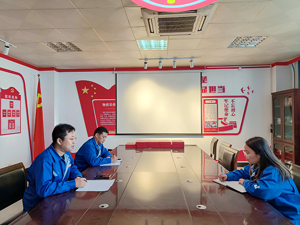 1680079042170291.jpeg 3月6日,物資采供部給新進員工做廉潔談話.jpg