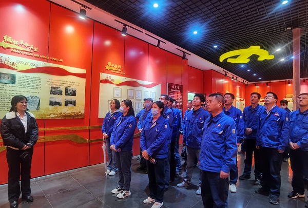 1680511929828921.jpeg 4月3日,大家跟隨講解員參觀王尚德烈士紀念館,堅定理想信念,永葆初心砥礪前行1.jpg