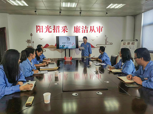 1694088299936713.jpeg 9月7日拍攝于法審廉潔文化活動陣地,王立謙書記分享讀書心得-1.jpg