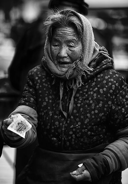 1719995721232258.jpeg 淡云攝影作品《老人》 (4)  副圖.jpg