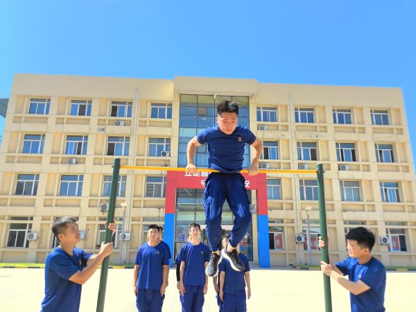 1723592971162884.jpeg 體能-單杠訓練.jpg