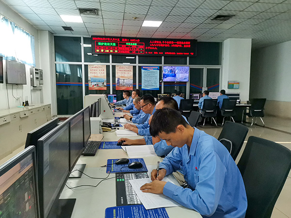 1726639850477932.jpeg 9月17日中秋節當天的鍋爐控制室   600.jpg