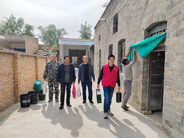 1728627561957384.jpeg d8d40384d4910cf596a2807fecd7c68   600.jpg