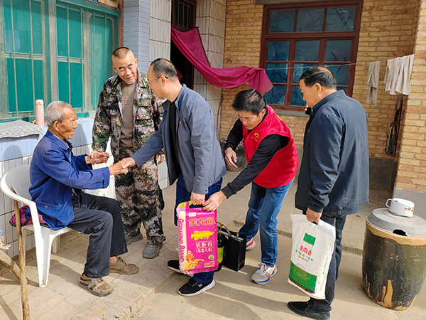 1728627576676367.jpeg 32721d9464f0c95dc1a9b2e0105eb48    600.jpg