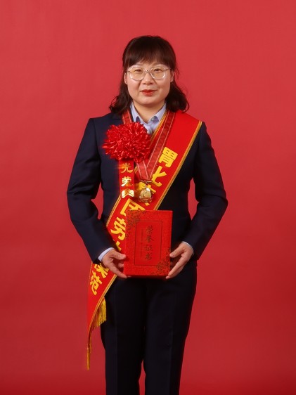 4E8A1441   劉榮  副圖  2.jpg