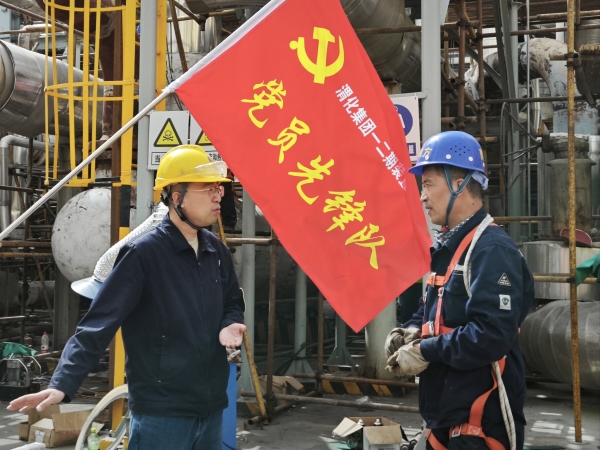 211745195578104897.jpg 黨員先鋒隊安全檢查1.jpg