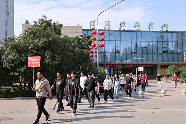 251756093155510396.jpg ccf7f2c7e85a76a48cf4ac4b98dc451  600.jpg